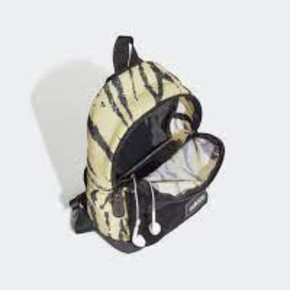 Brand New Adidas Tailored for Her Sport to Street Training (MINI) Backpack - Picture 13 of 13